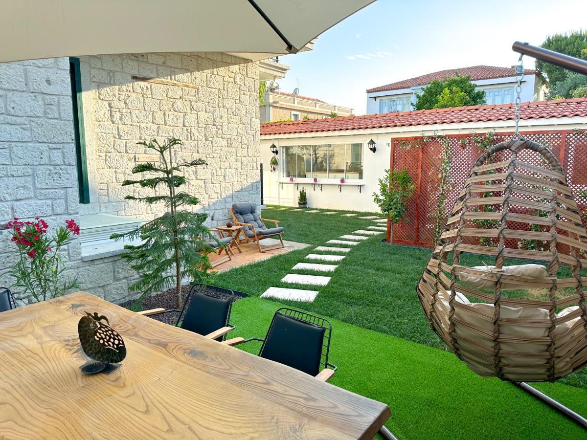 Muezeyyen Hanim Konagi Alaçatı Exterior photo